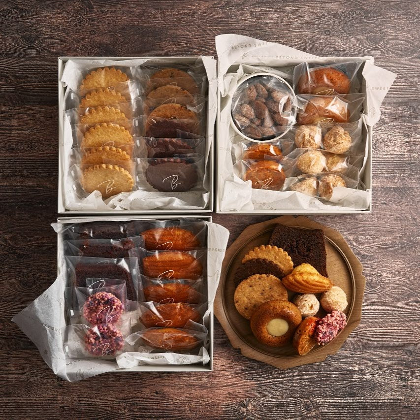 Free Shipping, Room Temperature Delivery: KAGURA Baked Goods Gift Set, 3 Tiers (30 pieces)