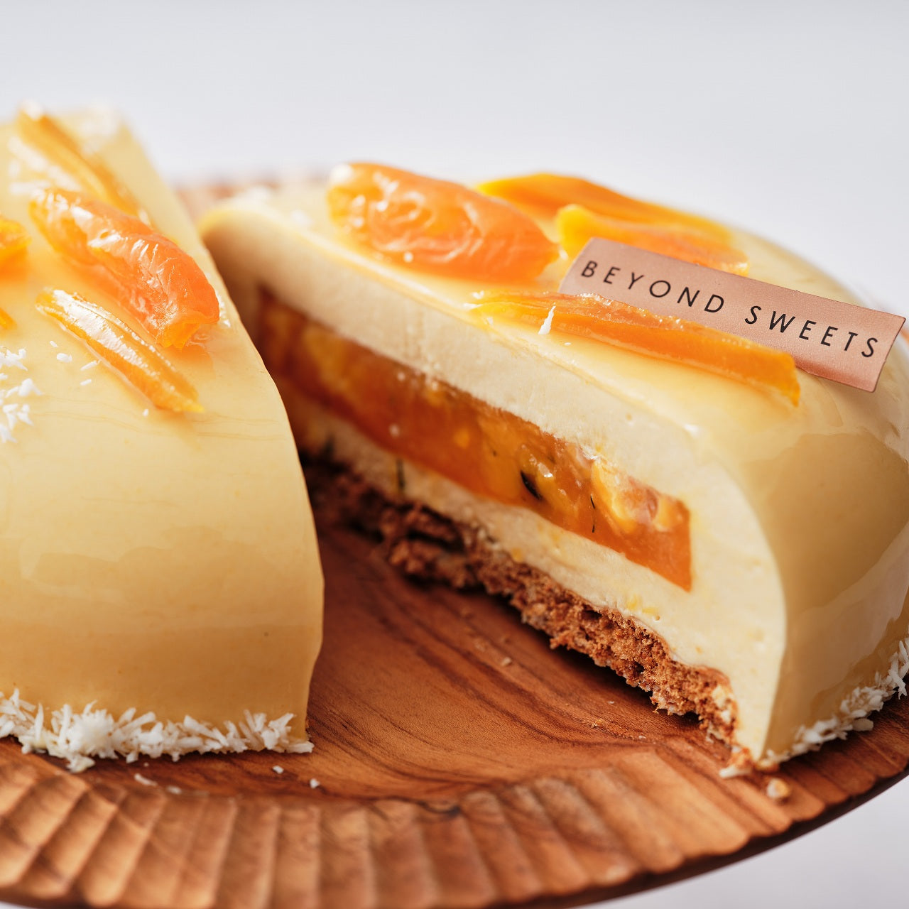 Low-sugar mousse | Mango drop whole